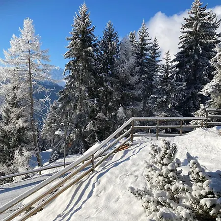 Les Boucanier וורבייה